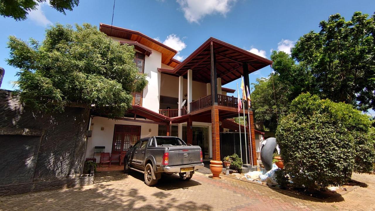 Yala Safari Village Maha Akurugoda Eksteriør bilde
